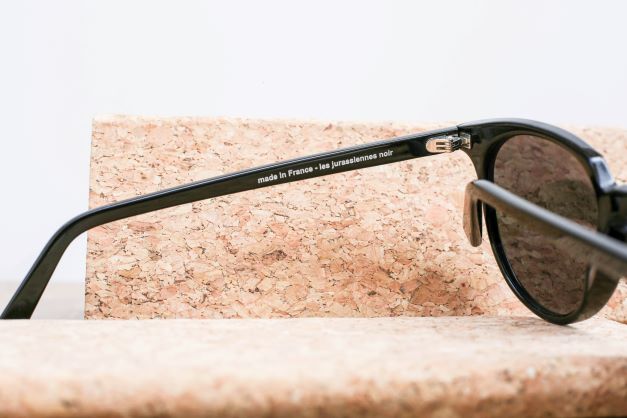 GAFAS JURASSIANO NEGRAS